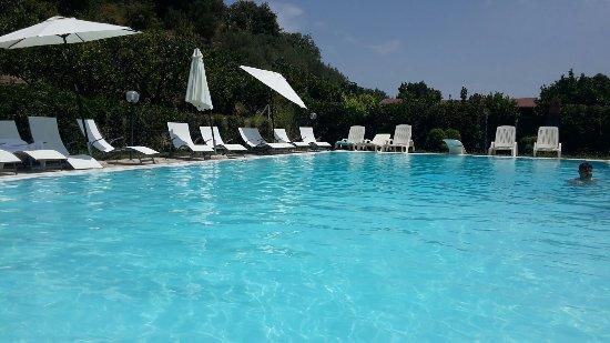 Вилла Agriturismo Valle Alcantara Мотта-Камастра Экстерьер фото